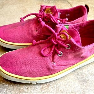 7.5 Timberland cute pink loafers/fashion sneakers. Yellow trim. Minimal wear.